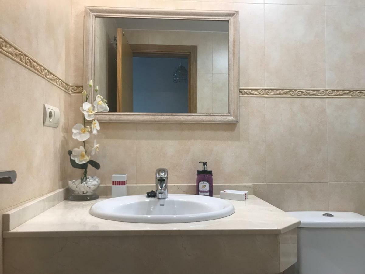 Apartamento Paseo Maritimo Antonio Banderas مالقة المظهر الخارجي الصورة